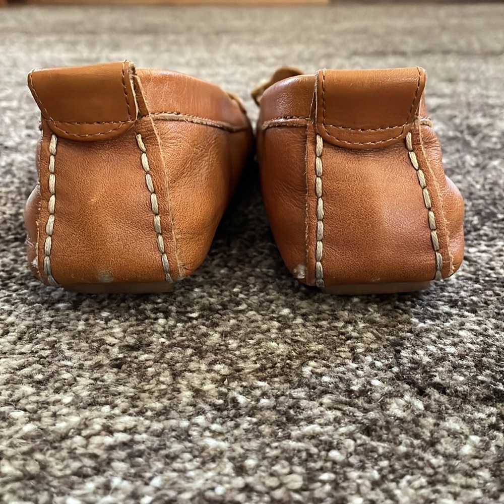 Women’s Aldo driving penny loafers saddle light brown size 6 EUC - Picture 4 of 6